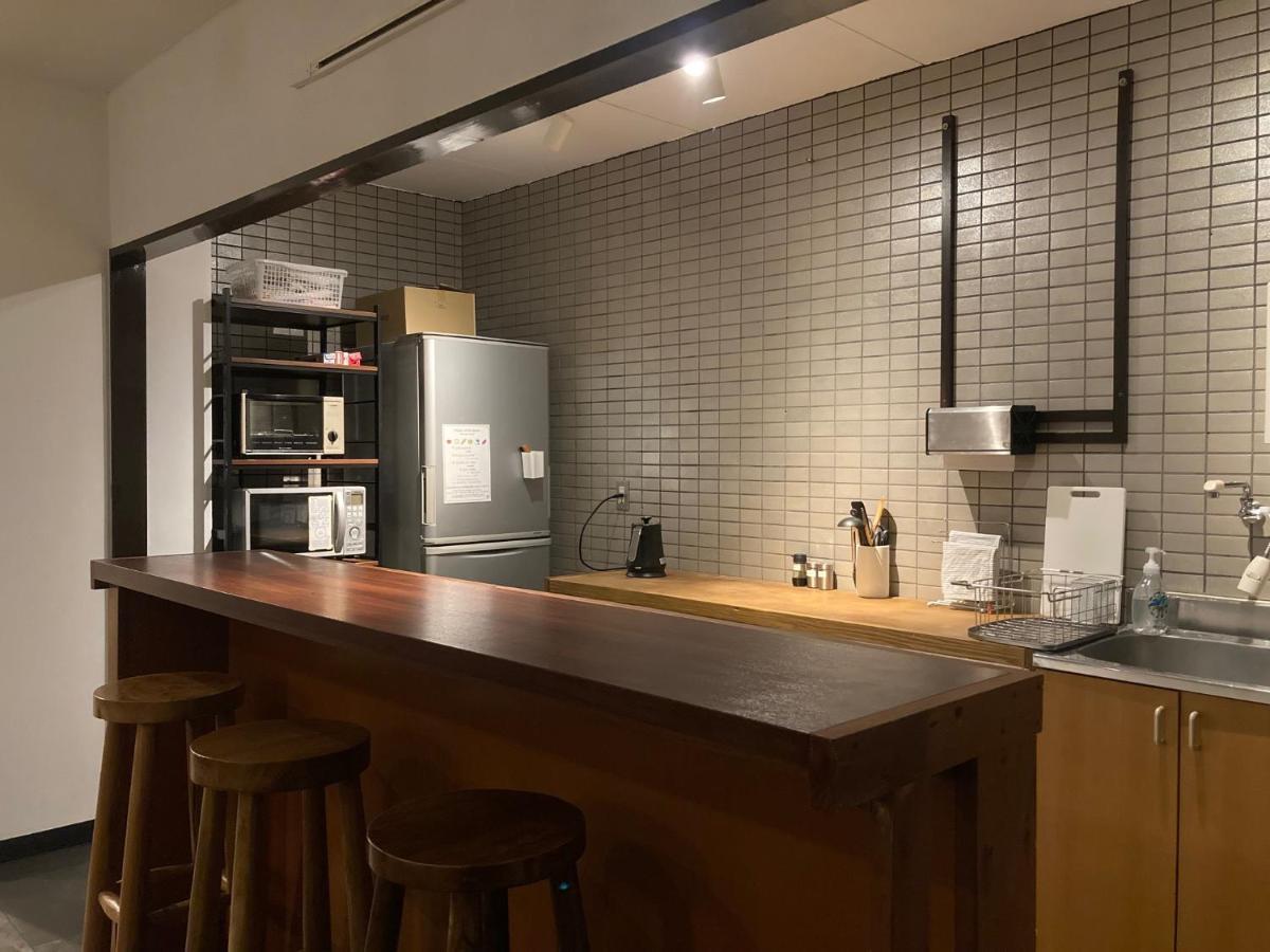 J-Hoppers Beppu Guesthouse ジェイホッパーズ別府ゲストハウス Zewnętrze zdjęcie
