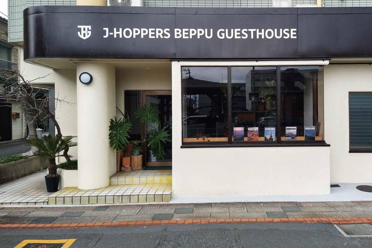 J-Hoppers Beppu Guesthouse ジェイホッパーズ別府ゲストハウス Zewnętrze zdjęcie
